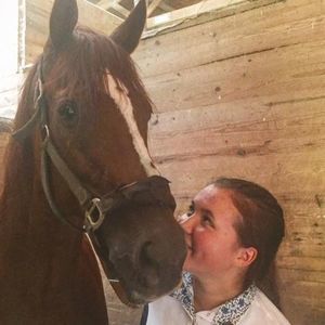 Meet your Posher, Savannah